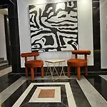 Luxury 2 Bedroom Residence By A1 - 102