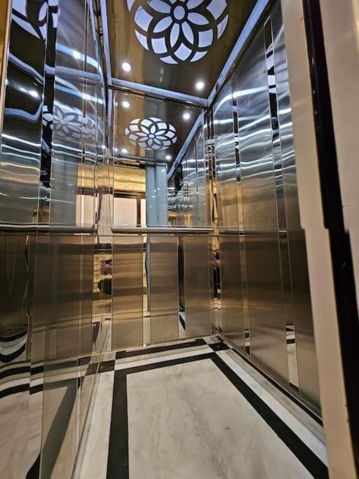 Apartment Luxury 2 Bedroom By A1 - 102 *